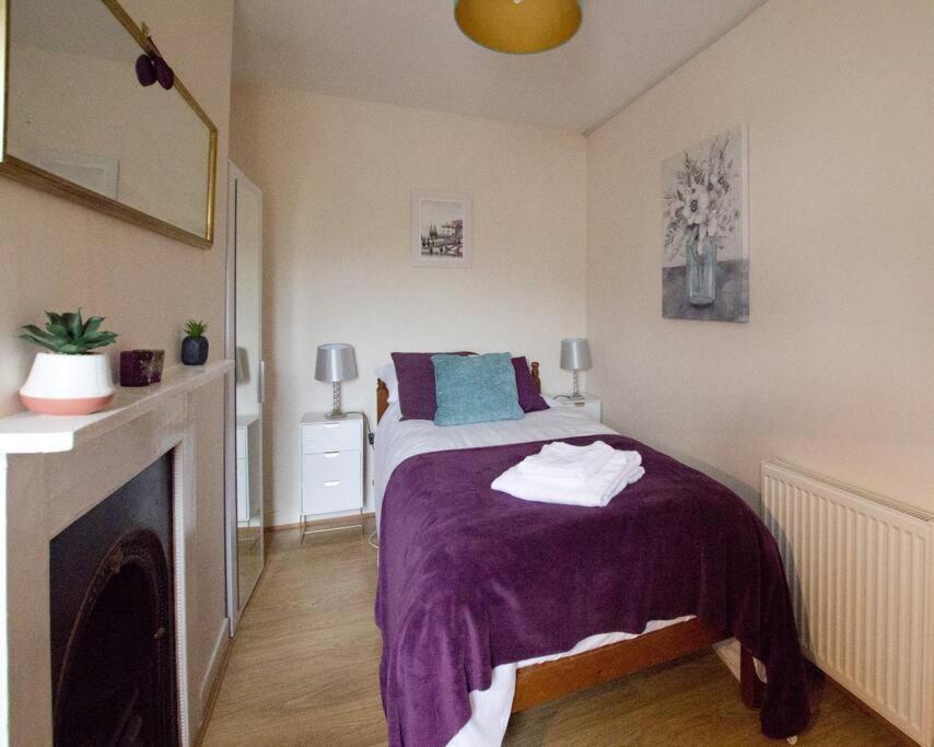 City Centre 4 Bedroom House Winchester Exterior foto