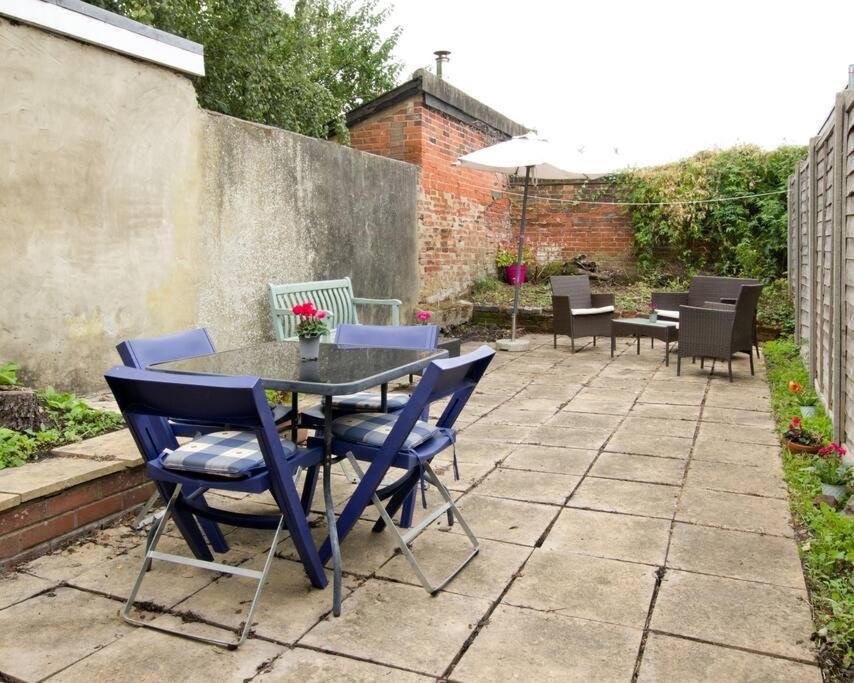 City Centre 4 Bedroom House Winchester Exterior foto